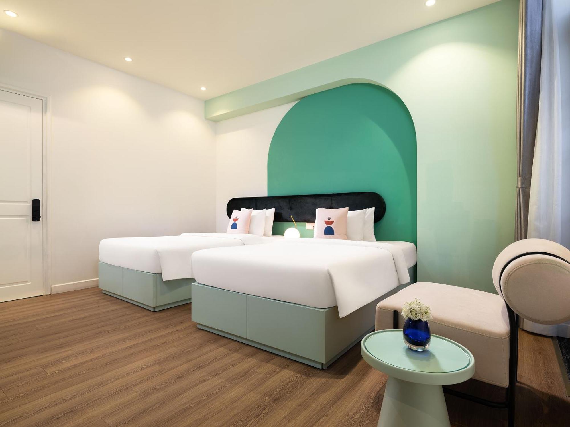 Ha Long Essence Boutique Hotel Bagian luar foto
